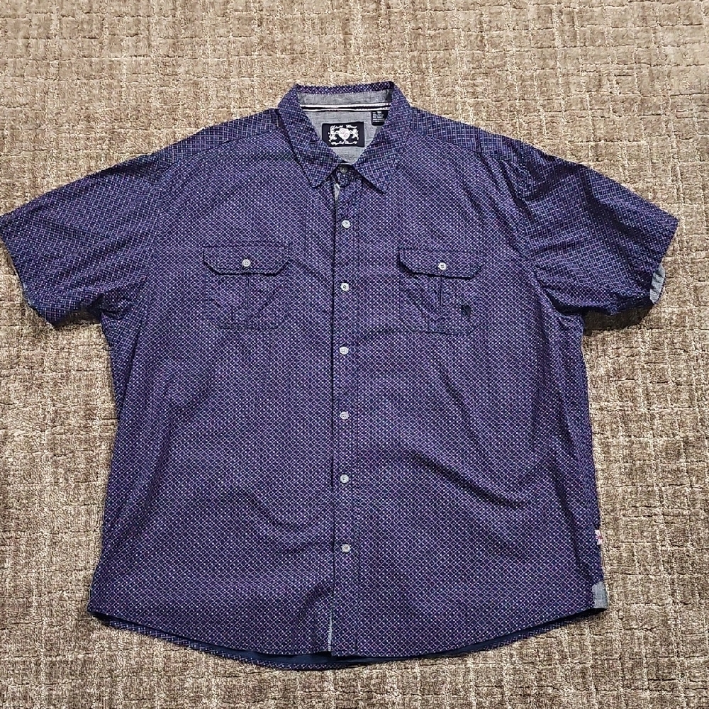 Men's Navy Short Sleeve Button-Down Shirt